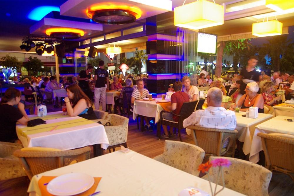 Delfino Apart Hotel Алания Экстерьер фото